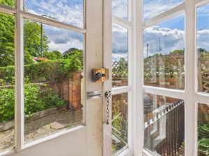 Lobby- click for photo gallery